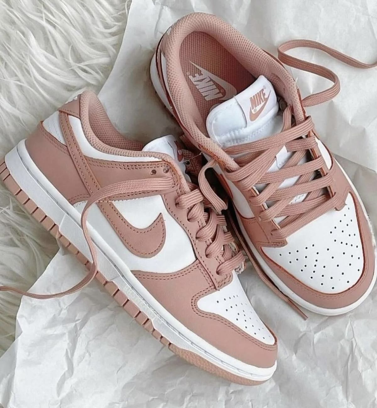 Кроссовки женские Nike Dunk Low 