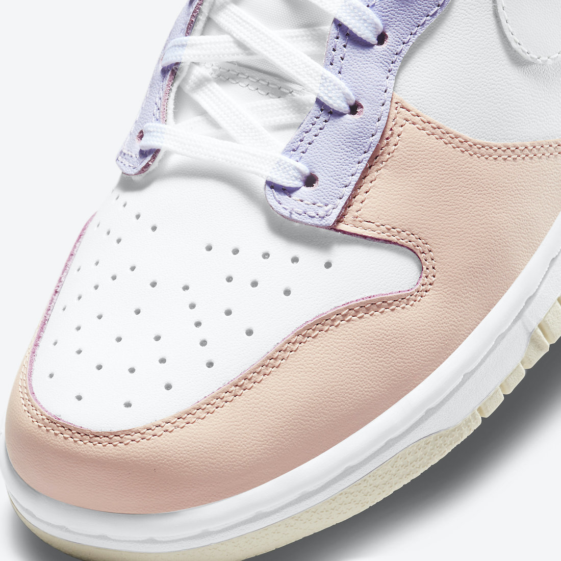 Кроссовки женские Nike Dunk High DD1869-108